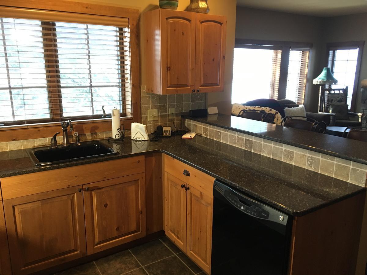 Boyne Mountain Creekside Condo Boyne Falls エクステリア 写真