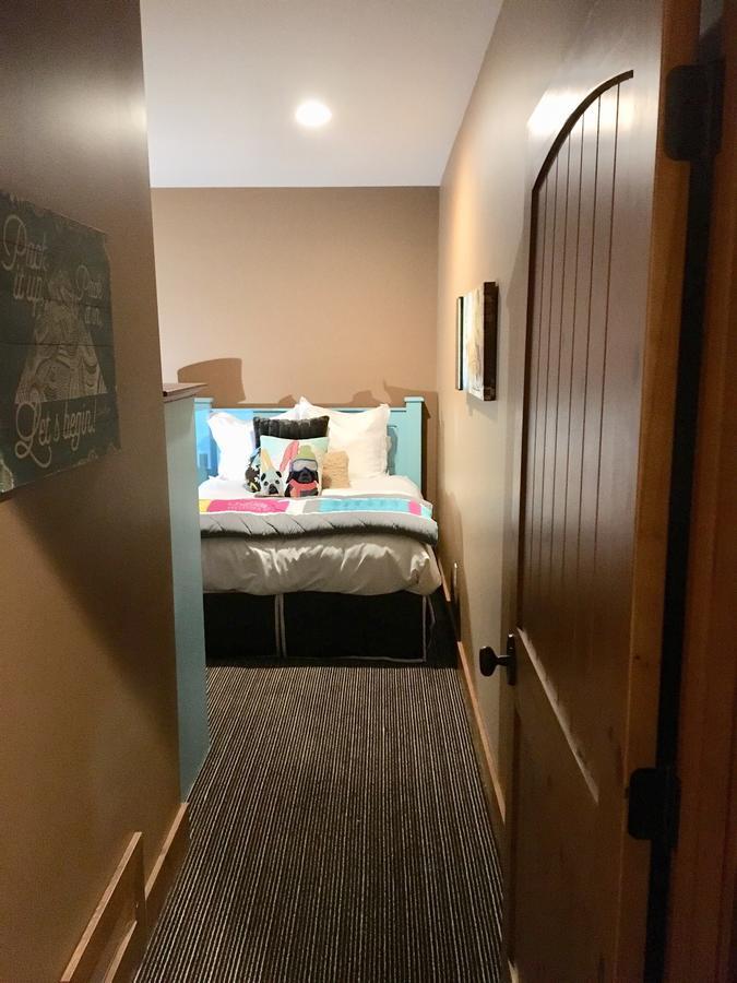 Boyne Mountain Creekside Condo Boyne Falls エクステリア 写真
